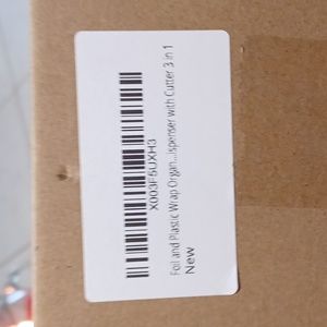 Foil and plastic wrap organizer